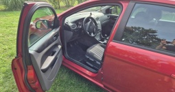 Prodaja Ford Focus 1.6 2008.god