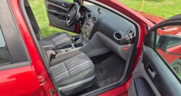 Prodaja Ford Focus 1.6 2008.god