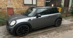 Mini cooper 1.6d, 205 000km, 2009 g.
