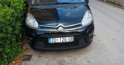 Prodajem Citroen C4 Picasso