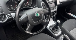 Škoda Octavia 1.6 TDI-servisna knjižica,uvoz