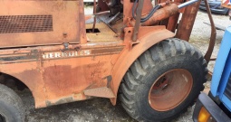 Terenski viličar Herkules diže 2.5 tone