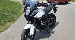 KTM 1290 Super Adventure T, 1301 cm3, 160 KS, puno dodatne opreme