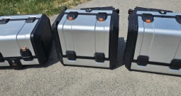 KTM 1290 Super Adventure T, 1301 cm3, 160 KS, puno dodatne opreme