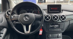 Mercedes B 200 blueefficiency *automatik*navigacija*kamera*