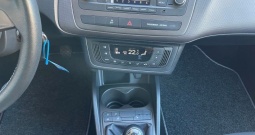 Seat ibiza 1,6 TDI *reference edition* xenon*navigacija* p. D. C*