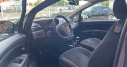 Fiat Grande Punto 1,4 *s&s dynamic* serisna*klima* 1. Vlasnik*