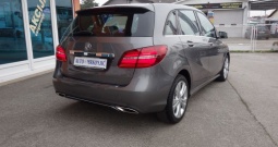 Mercedes benz b180d *urban edition*led svjetla*p. D. C*koža*navigacija