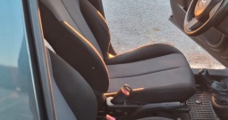 Mazda 2, 55 kw benzin reg. 08/2026