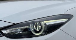 Mazda 3 2, 2 d revolution 150 ks redizajn full koža navi led head up ZG