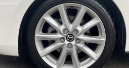 Mazda 3 2, 2 d revolution 150 ks redizajn full koža navi led head up ZG