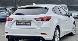 Mazda 3 2, 2 d revolution 150 ks redizajn full koža navi led head up ZG