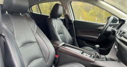 Mazda 3 2, 2 d revolution 150 ks redizajn full koža navi led head up ZG