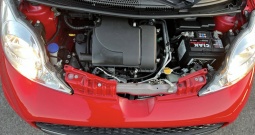 Peugeot 107 1.0 trendy novoo * 5 vrata *klima * 50. 000 km* 1. Vl **