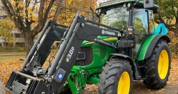 John Deere 5720