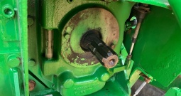 John Deere 5720