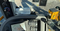 2022 JCB 3CX backhoe loader