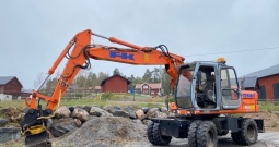 Bager Hitachi EX 135W
