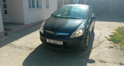 Prodajem Opel Corsu 1.4 u dobrom stanju