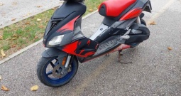 Skuter Aprilia SR 50 ditech, 2008., reg. 07/2026.