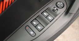 Peugeot 2008 1.2 Puretech *LED, NAVIGACIJA*