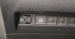 Peugeot 2008 1.2 Puretech *LED, NAVIGACIJA*