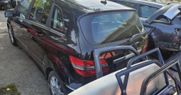 Prodajem dijelove Mb B klasa 2.0 t 2008