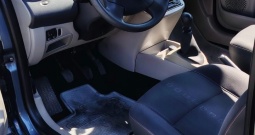 Twingo 2008,1.2 16V, prva vlasnica, zimske gume