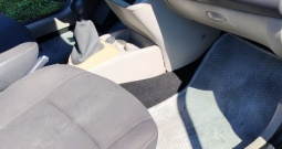 Twingo 2008,1.2 16V, prva vlasnica, zimske gume