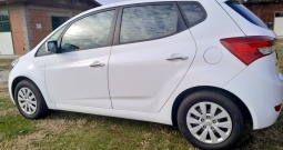 Auto u odličnom stanju, reg.god. dana