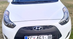 Auto u odličnom stanju, reg.god. dana