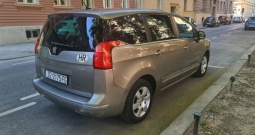Peugeot 5008 1.6 hdi, 1 vlasnik, HR auto, 7 sjedala, zimske gume na poklon