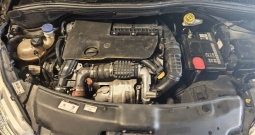 Peugeot 208 allure 1,6 73kw