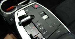 BMW X1 xDrive 23i M-Paket *HARMAN KARDON, LED, KAMERA, NAVIGACIJA*