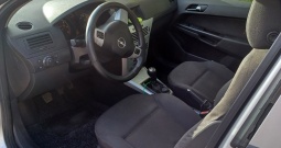 Opel Astra karavan