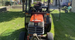 Traktor Kubota B2100 HST