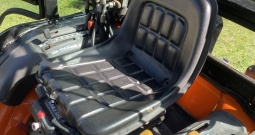 Traktor Kubota B2100 HST