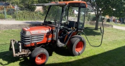 Traktor Kubota B2100 HST