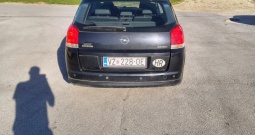Opel Signum 2.2 direct