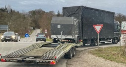 Tandemka 5T labudica za prijevoz vozila i strojeva