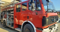 Mercedes benz 1824 vatrogasno vozilo kamion, 1995. god.