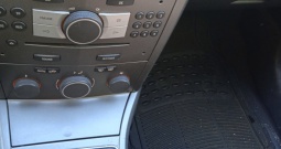 Opel Astra 1.6 benzin