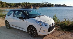 Prodaje se Citroën DS3 1.4 VTi Chic