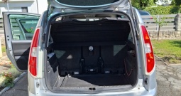 Škoda Roomster 1,6 TDI registriran godinu dana