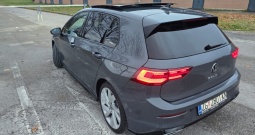 Golf 8 R Line 63400 km. Panorama. HUD ap