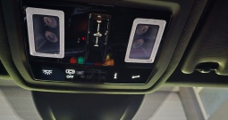 Golf 8 R Line 63400 km. Panorama. HUD ap