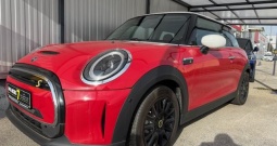 IMA SVE ! MINI Cooper SE ELECTRIC 184 ks CHILI RED Racing