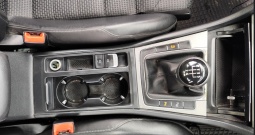 VW Golf VII 1.6 tdi, reg. do 10/26g., bogata oprema