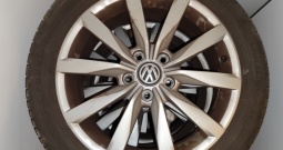 VW Golf VII 1.6 tdi, reg. do 10/26g., bogata oprema