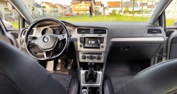 VW Golf VII 1.6 tdi, reg. do 10/26g., bogata oprema